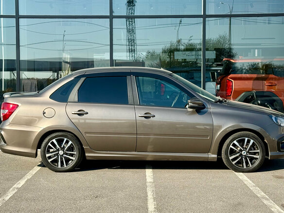 2024 Lada (ВАЗ) Granta Sportline I Рестайлинг, коричневый, 965000 рублей - вид 5