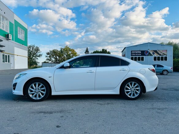 2011 Mazda 6 II (GH) Рестайлинг, белый - вид 14