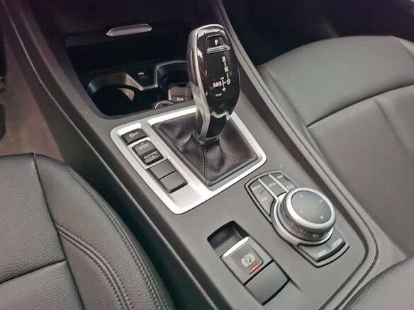 2022 BMW 1 серии 120i III (F52) Рестайлинг, синий - вид 12