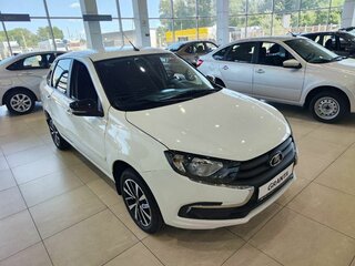 2026 Lada (ВАЗ) Granta I Рестайлинг, белый, 1277100 рублей, вид 2