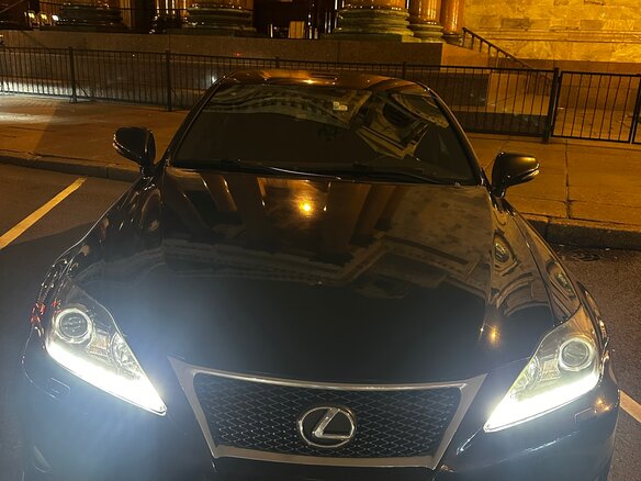 2011 Lexus IS 250 II Рестайлинг 2, чёрный, 1800000 рублей - вид 1