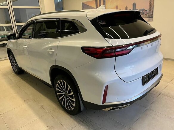 2022 Exeed TXL I Рестайлинг, белый, 2140000 рублей - вид 5