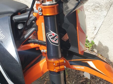 2013 KTM 690 SMC R, оранжевый, 710000 рублей, вид 5