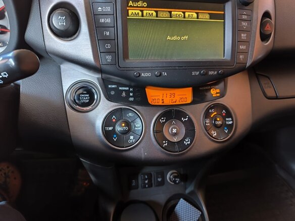 2010 Toyota RAV4 III (XA30) Рестайлинг, коричневый, 1750000 рублей - вид 12