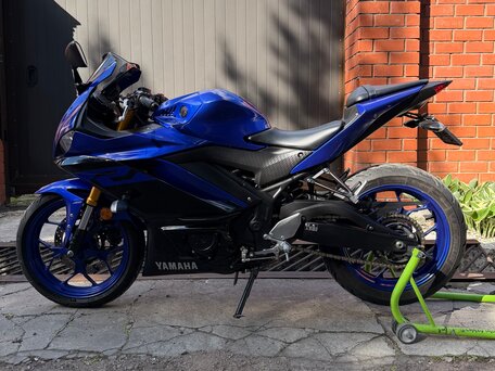 2019 Yamaha YZF-R3, синий, 480000 рублей, вид 2