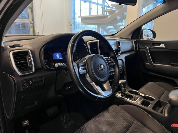 2021 Kia Sportage IV Рестайлинг, серый, 2540000 рублей - вид 22