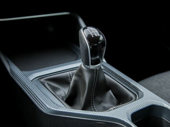 2024 Geely Emgrand II, серый, 1490000 рублей - вид 20