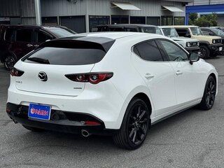 2023 Mazda 3 IV (BP), белый, 1392010 рублей, вид 4