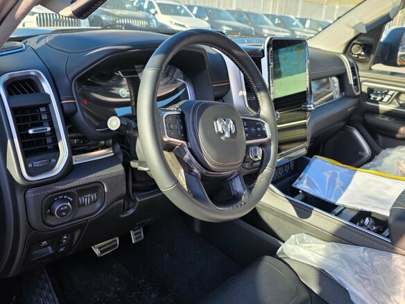 2026 Ram 1500 Crew Cab V Рестайлинг, чёрный, 10600000 рублей - вид 12
