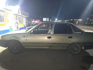 2007 Daewoo Nexia I, бежевый, 130000 рублей, вид 4