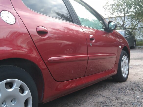 2007 Peugeot 206, красный, 245000 рублей - вид 2