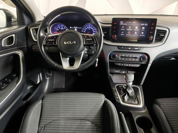 2021 Kia Ceed III Рестайлинг, чёрный, 1879000 рублей - вид 18