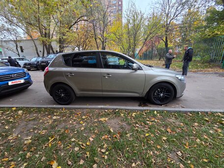 2012 Kia Ceed I Рестайлинг, серый, 750000 рублей, вид 4