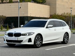 2025 BMW 3 серии 320i VII (G2x) Рестайлинг 2, белый, 5600000 рублей, вид 1