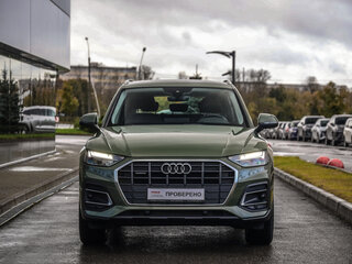 2021 Audi Q5 45 TFSI II (FY) Рестайлинг, зелёный, 4978777 рублей, вид 4