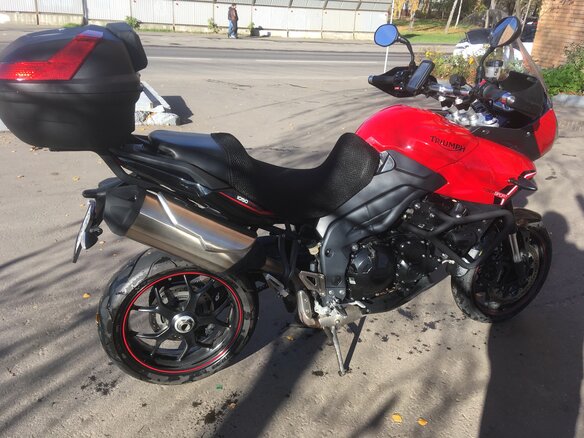2014 Triumph Tiger 1050, красный, 700000 рублей - вид 5