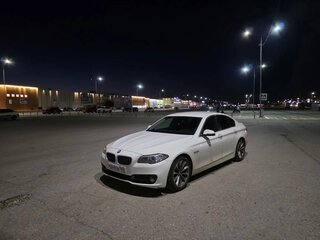 2016 BMW 5 серии 520d VI (F10/F11/F07) Рестайлинг, белый, 2050000 рублей, вид 1