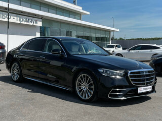 2021 Mercedes-Benz S-Класс 450 4MATIC VII (W223), чёрный, 8722890 рублей, вид 3
