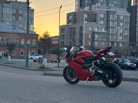 2017 Ducati 959 Panigale, красный, 950000 рублей, вид 4