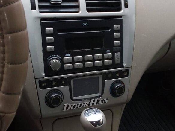 2006 Chery Fora (A21), чёрный, 250000 рублей - вид 8
