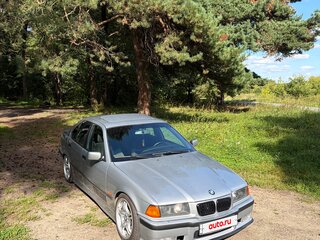 1996 BMW 3 серии 320i III (E36), серебристый, 1100000 рублей, вид 1