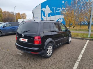 2010 Volkswagen Touran Cross I Рестайлинг, чёрный, 790000 рублей, вид 2