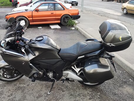 2013 Honda VFR 1200, серый, 1350000 рублей, вид 5