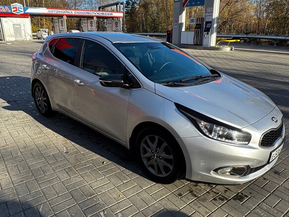 2012 Kia Ceed II, серебристый, 950000 рублей - вид 4