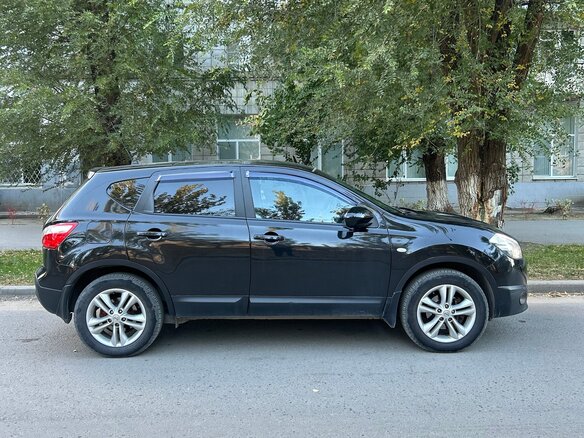 2010 Nissan Qashqai I Рестайлинг, чёрный, 1100000 рублей - вид 7