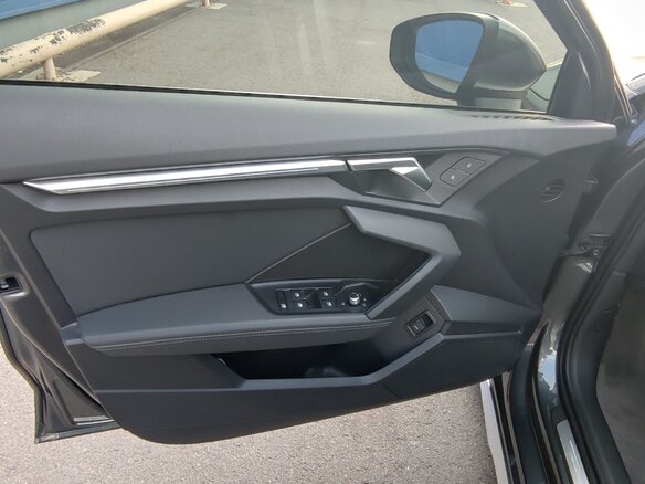 2021 Audi A3 Sportback 35 TFSI IV (8Y), серый, 2450000 рублей - вид 16
