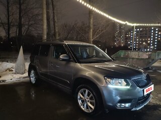 2014 Skoda Yeti I Рестайлинг, серый, 1600000 рублей, вид 3