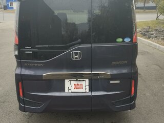 2017 Honda Stepwgn Spada V, фиолетовый, 2100000 рублей, вид 4