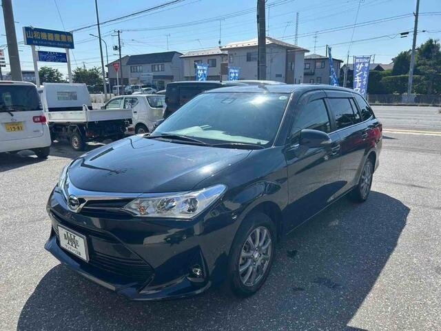 Открыть фотографии: Toyota Corolla XI (E160, E170) Рестайлинг 2