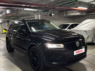 2019 Volkswagen Tiguan II, чёрный, 3000000 рублей, вид 3