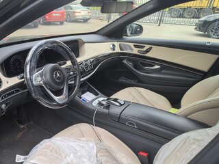 2017 Mercedes-Benz S-Класс 560 VI (W222, C217) Рестайлинг, чёрный, 4350000 рублей, вид 5