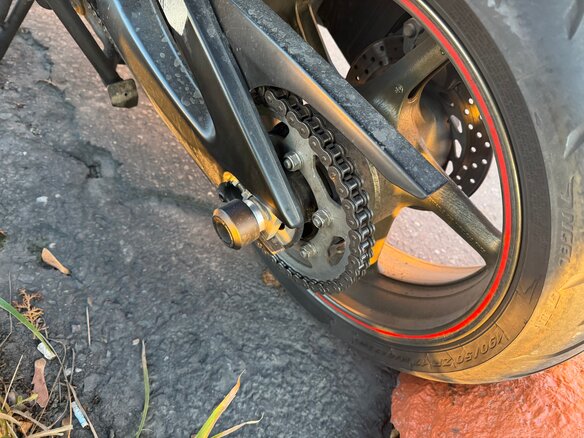 2012 Yamaha FZ1, красный, 570000 рублей - вид 14