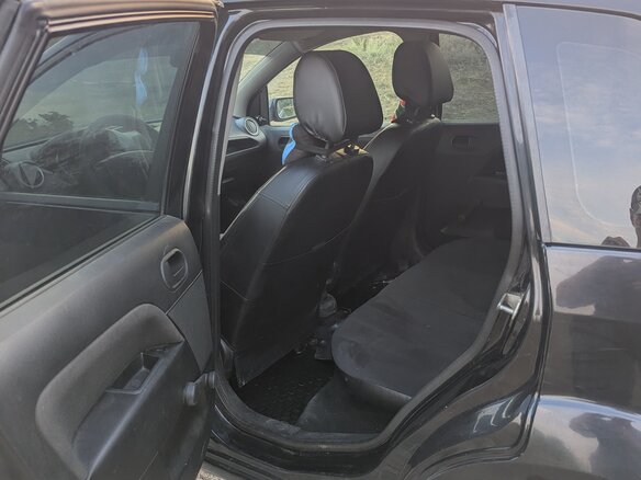 2008 Ford Fiesta Mk5, чёрный, 380000 рублей - вид 12