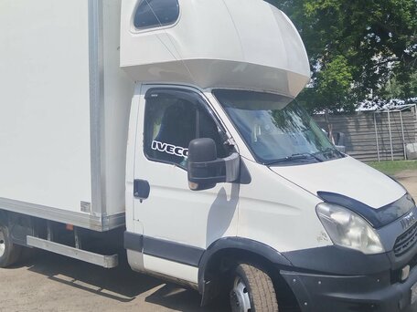 2014 Iveco Daily, белый, 2500000 рублей, вид 2