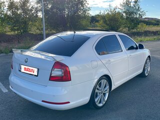 2012 Skoda Octavia RS II Рестайлинг, белый, 1480000 рублей, вид 5