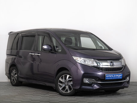 Honda Stepwgn V
