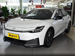 2026 Toyota bZ3, белый, 2390000 рублей, вид 1