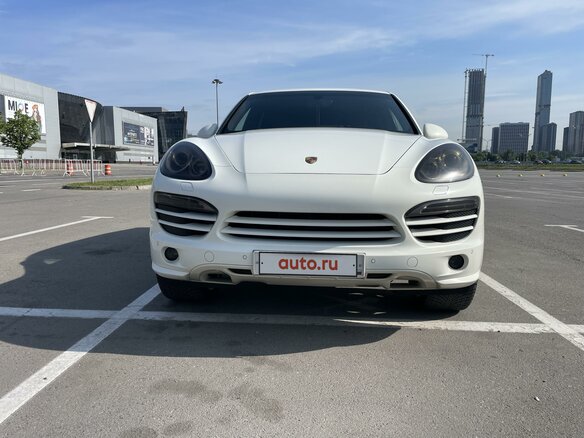 2011 Porsche Cayenne II (958), белый, 2200000 рублей - вид 1