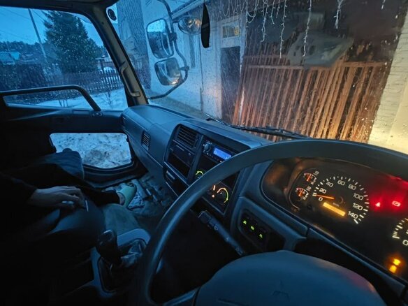 2004 Fuso (Mitsubishi) Fighter, белый, 4770000 рублей - вид 13