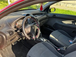 2009 Peugeot 206, красный, 350000 рублей, вид 5