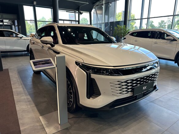 2025 Exeed RX, белый, 4500000 рублей - вид 2