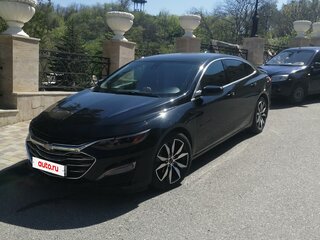 2020 Chevrolet Malibu IX Рестайлинг, чёрный, 1590000 рублей, вид 1
