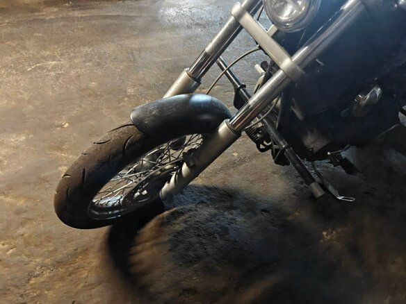2005 Harley-Davidson Dyna Super Glide, чёрный, 950000 рублей - вид 2