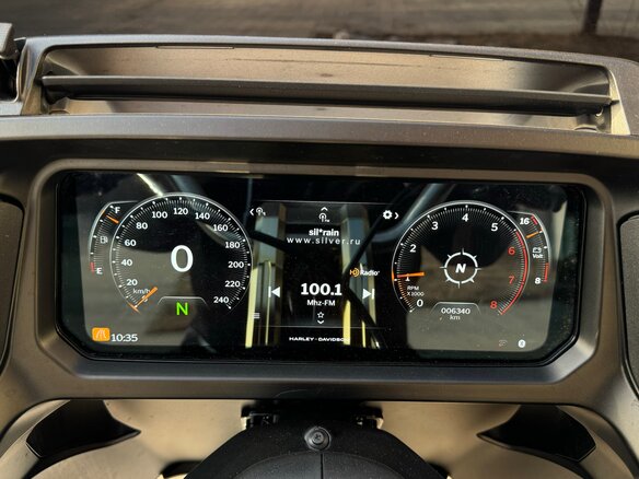2024 Harley-Davidson Road Glide, серый, 3150000 рублей - вид 21