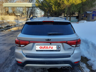 2019 Kia Rio X-Line IV, серебристый, 1700000 рублей, вид 4