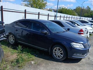 2012 Volkswagen Passat B7, синий, 650000 рублей, вид 2